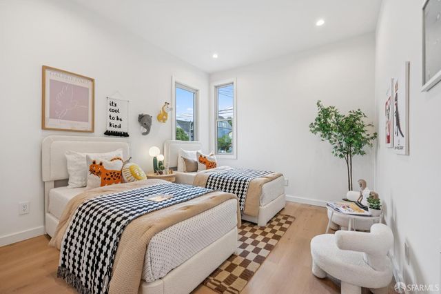 382 Lisbon Street, San Francisco, CA 94112