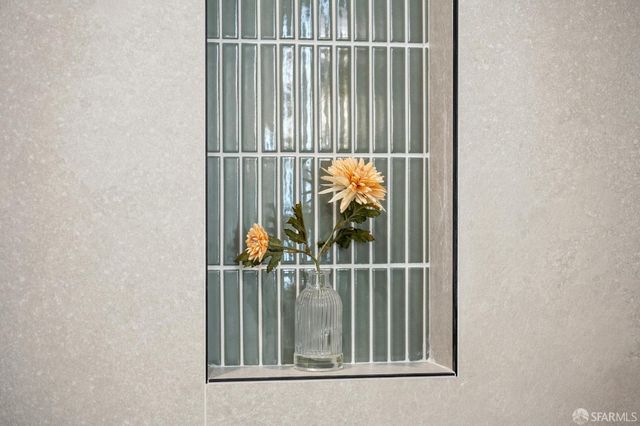 382 Lisbon Street, San Francisco, CA 94112