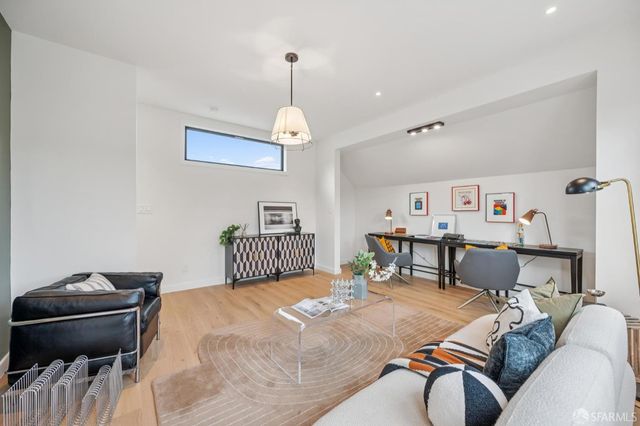 382 Lisbon Street, San Francisco, CA 94112