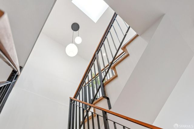 382 Lisbon Street, San Francisco, CA 94112