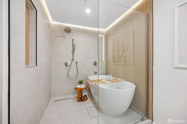 382 Lisbon Street, San Francisco, CA 94112