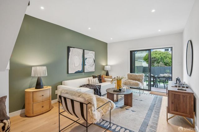 382 Lisbon Street, San Francisco, CA 94112