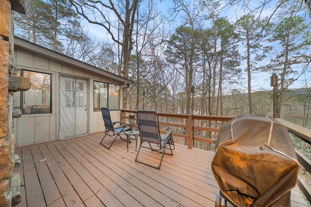 38 Pego Circle, Hot Springs Village, AR 71909