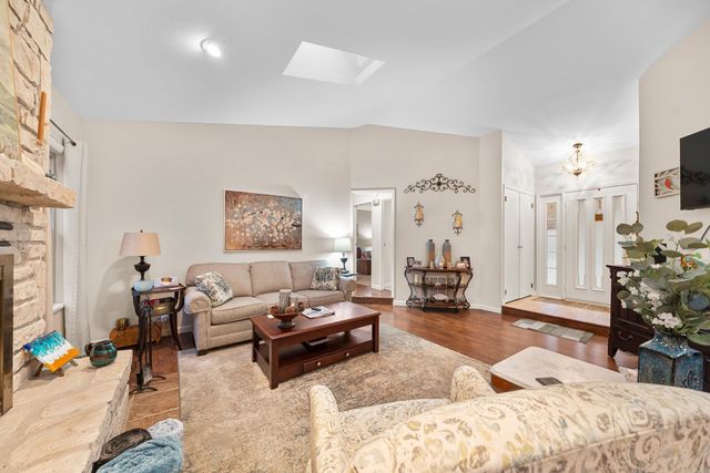 38 Pego Circle, Hot Springs Village, AR 71909