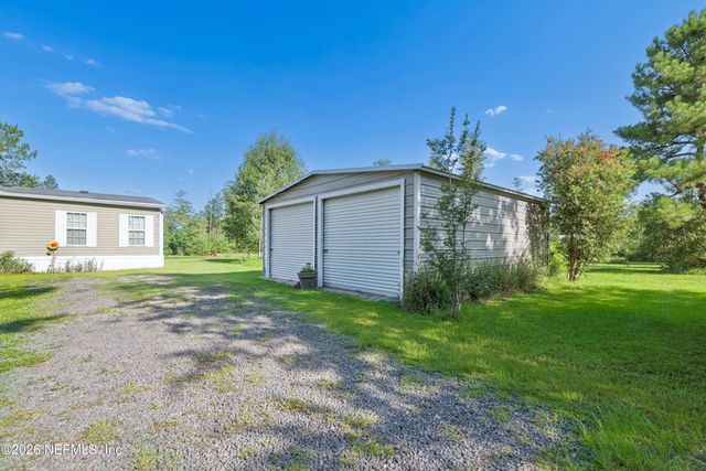9874 CEDAR CREEK FARMS Road, Glen St. Mary, FL 32040