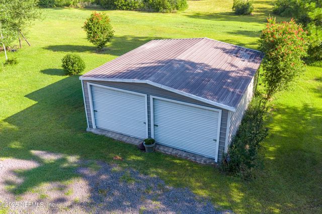 9874 CEDAR CREEK FARMS Road, Glen St. Mary, FL 32040