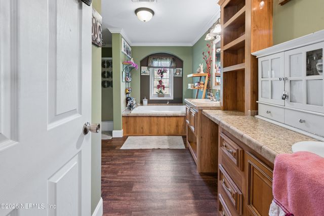 9874 CEDAR CREEK FARMS Road, Glen St. Mary, FL 32040