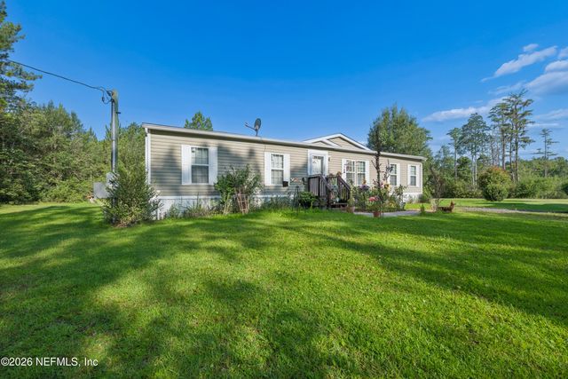 9874 CEDAR CREEK FARMS Road, Glen St. Mary, FL 32040