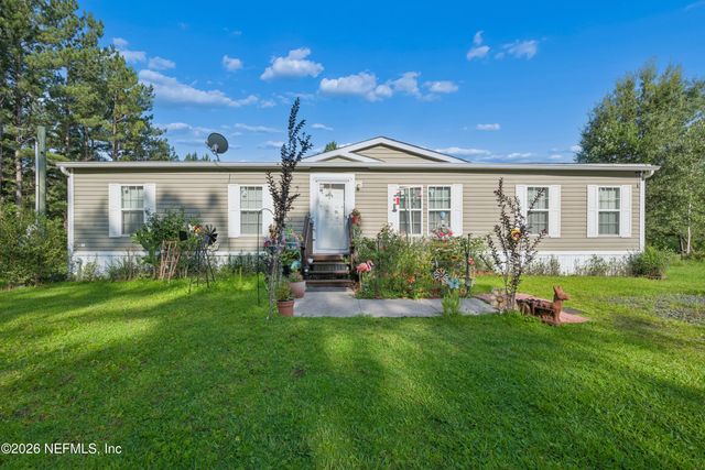 9874 CEDAR CREEK FARMS Road, Glen St. Mary, FL 32040