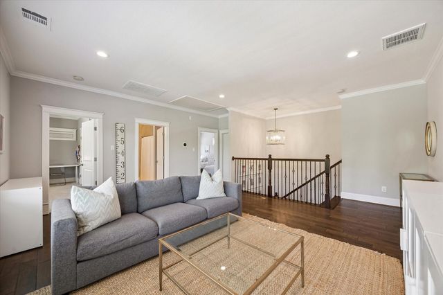 1547 Cheshire Lane, Houston, TX 77018