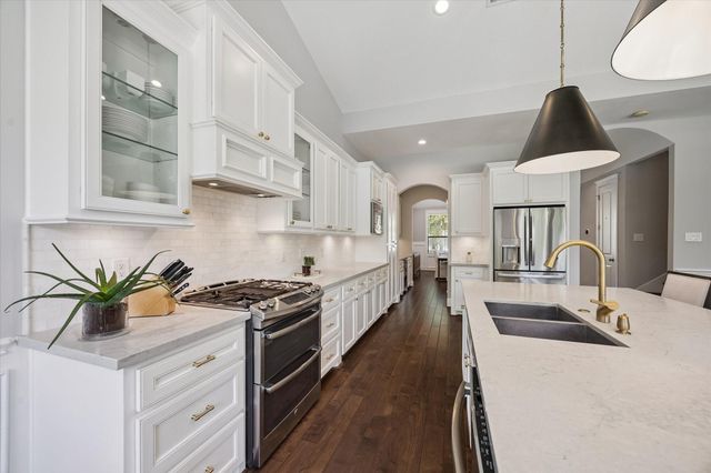 1547 Cheshire Lane, Houston, TX 77018