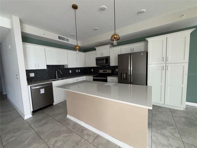 3120 PARADOX CIRCLE 307, Kissimmee, FL 34746