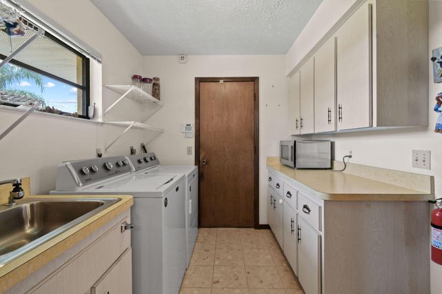 2961 SE Farley Road, Port St Lucie, FL 34952