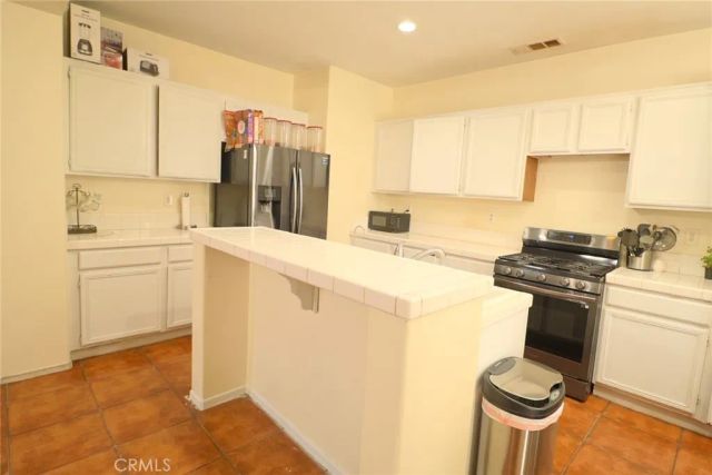 3891 Albillo Loop, Perris, CA 92571