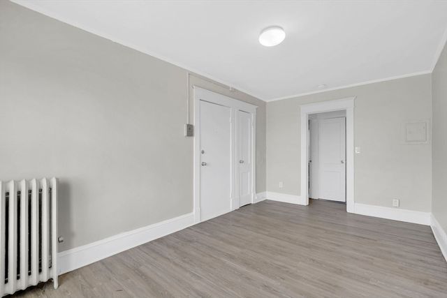 120-122 Central St, Springfield, MA 01105