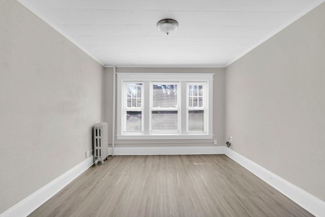 120-122 Central St, Springfield, MA 01105
