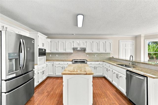 961 Jimson Drive SE, Conyers, GA 30013