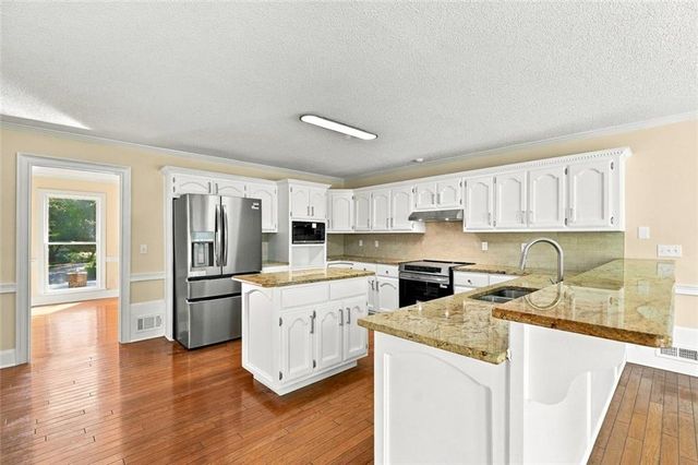 961 Jimson Drive SE, Conyers, GA 30013