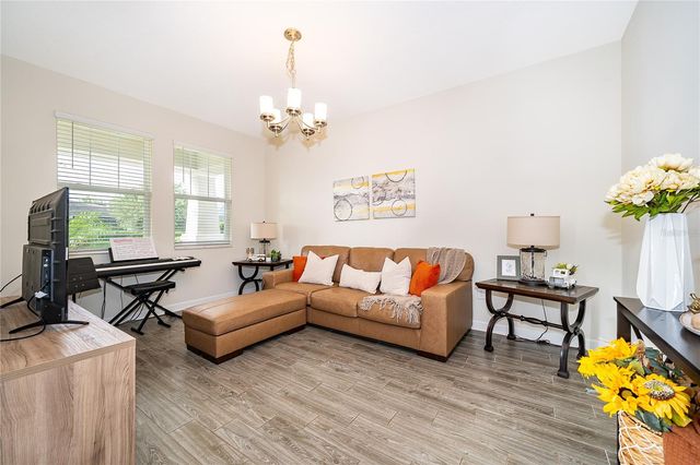 12127 IMAGINARY WAY, Orlando, FL 32832