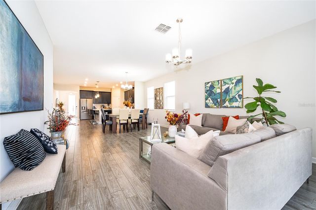 12127 IMAGINARY WAY, Orlando, FL 32832