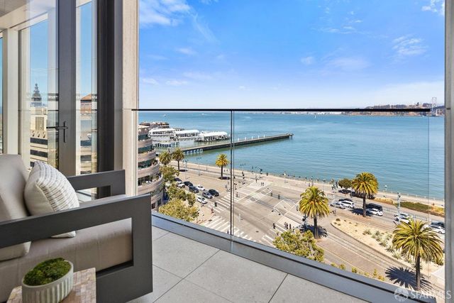 1 Steuart Lane 801, San Francisco, CA 94105