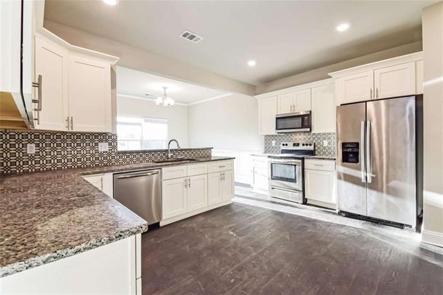 5897 Meadowview Road, Rex, GA 30273