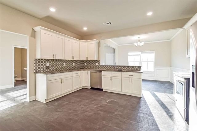 5897 Meadowview Road, Rex, GA 30273