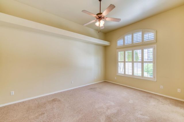 3750 W Vincent Lane, Fresno, CA 93711