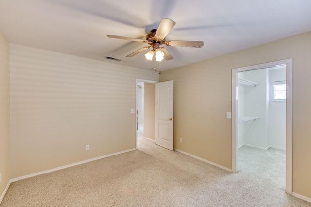 3750 W Vincent Lane, Fresno, CA 93711