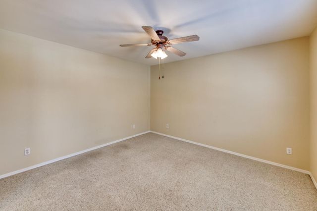 3750 W Vincent Lane, Fresno, CA 93711