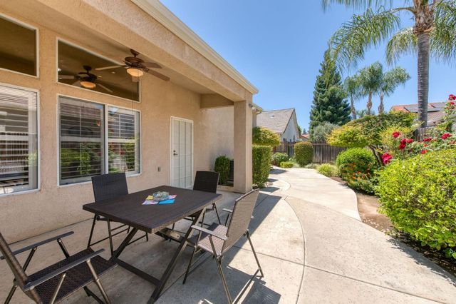 3750 W Vincent Lane, Fresno, CA 93711