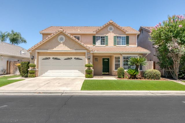 3750 W Vincent Lane, Fresno, CA 93711