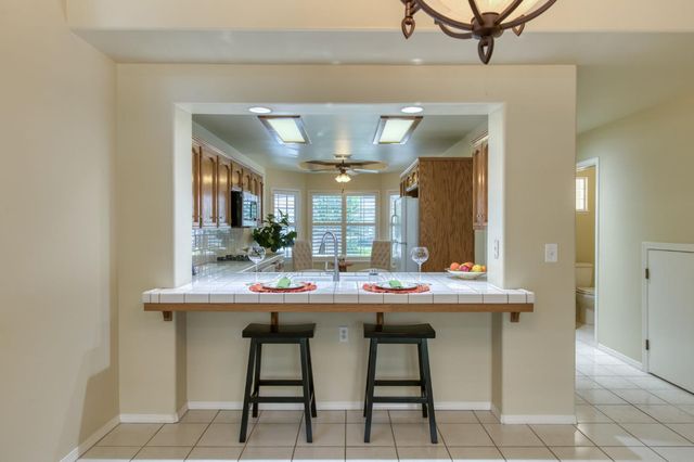 3750 W Vincent Lane, Fresno, CA 93711