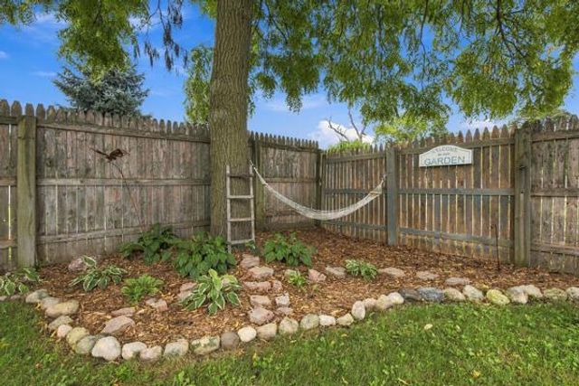 26215 S Wind Lake ROAD, Waterford, WI 53185