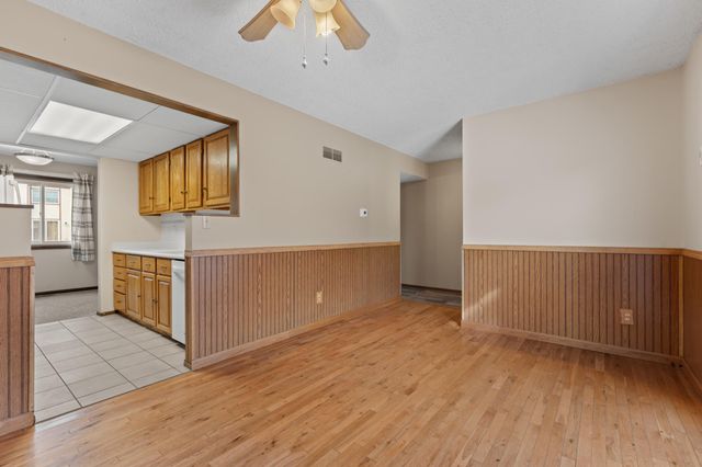 1656 Meadow Circle SE, Rochester, MN 55904