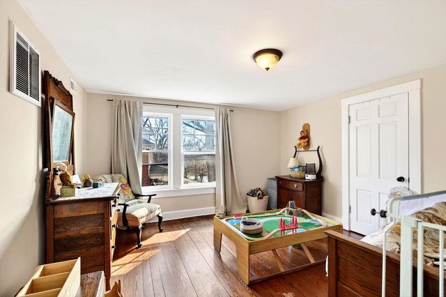 1521 CHURCHVILLE AVE, Staunton, VA 24401