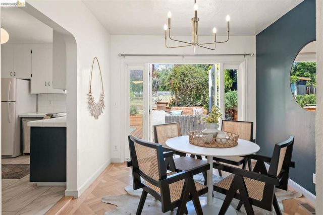 4546 Virginia Ave, Oakland, CA 94619