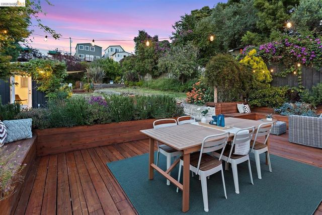 4546 Virginia Ave, Oakland, CA 94619