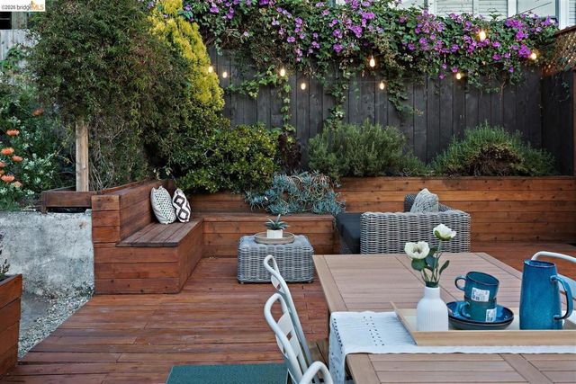 4546 Virginia Ave, Oakland, CA 94619