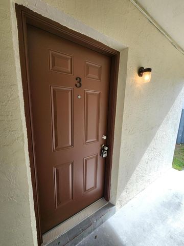2466 Lincoln Street 3, Hollywood, FL 33020