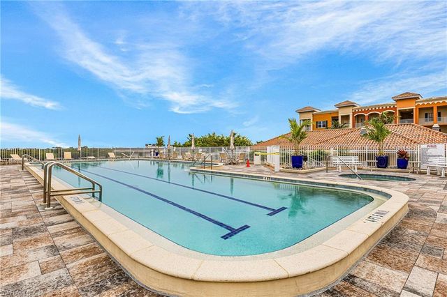 451 Bayfront PL # 5503, Naples, FL 34102