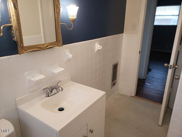 2421 Dearborn Drive, Durham, NC 27704