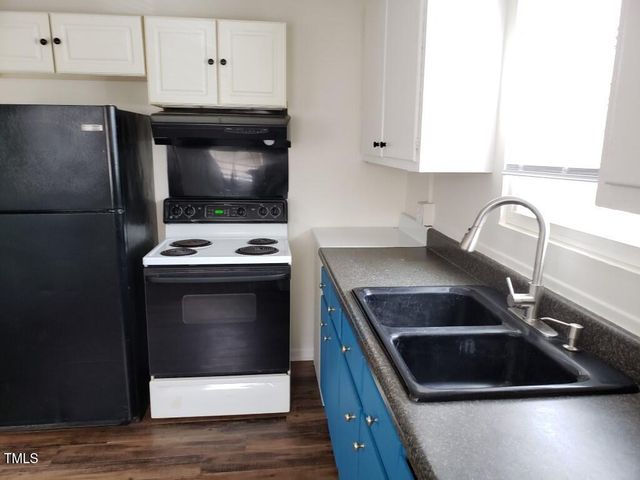2421 Dearborn Drive, Durham, NC 27704