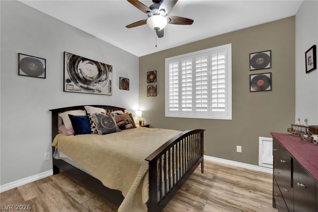 7466 Desertscape Avenue, Las Vegas, NV 89178