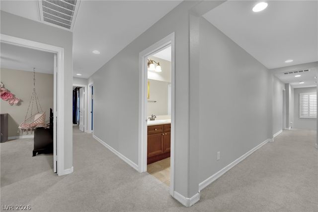 7466 Desertscape Avenue, Las Vegas, NV 89178