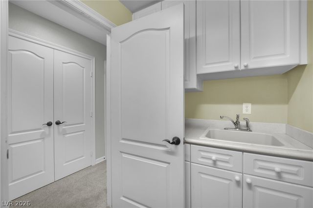 7466 Desertscape Avenue, Las Vegas, NV 89178