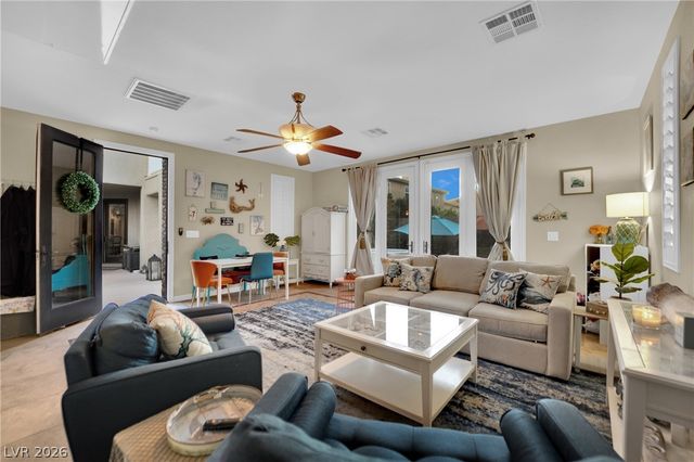 7466 Desertscape Avenue, Las Vegas, NV 89178