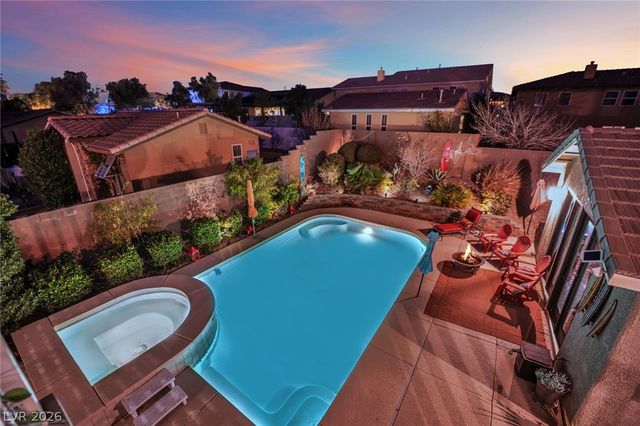 7466 Desertscape Avenue, Las Vegas, NV 89178