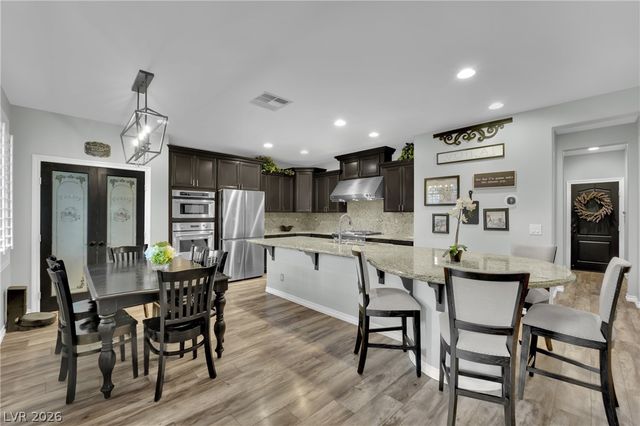 7466 Desertscape Avenue, Las Vegas, NV 89178