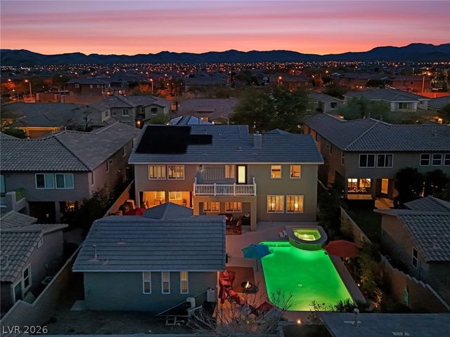 7466 Desertscape Avenue, Las Vegas, NV 89178